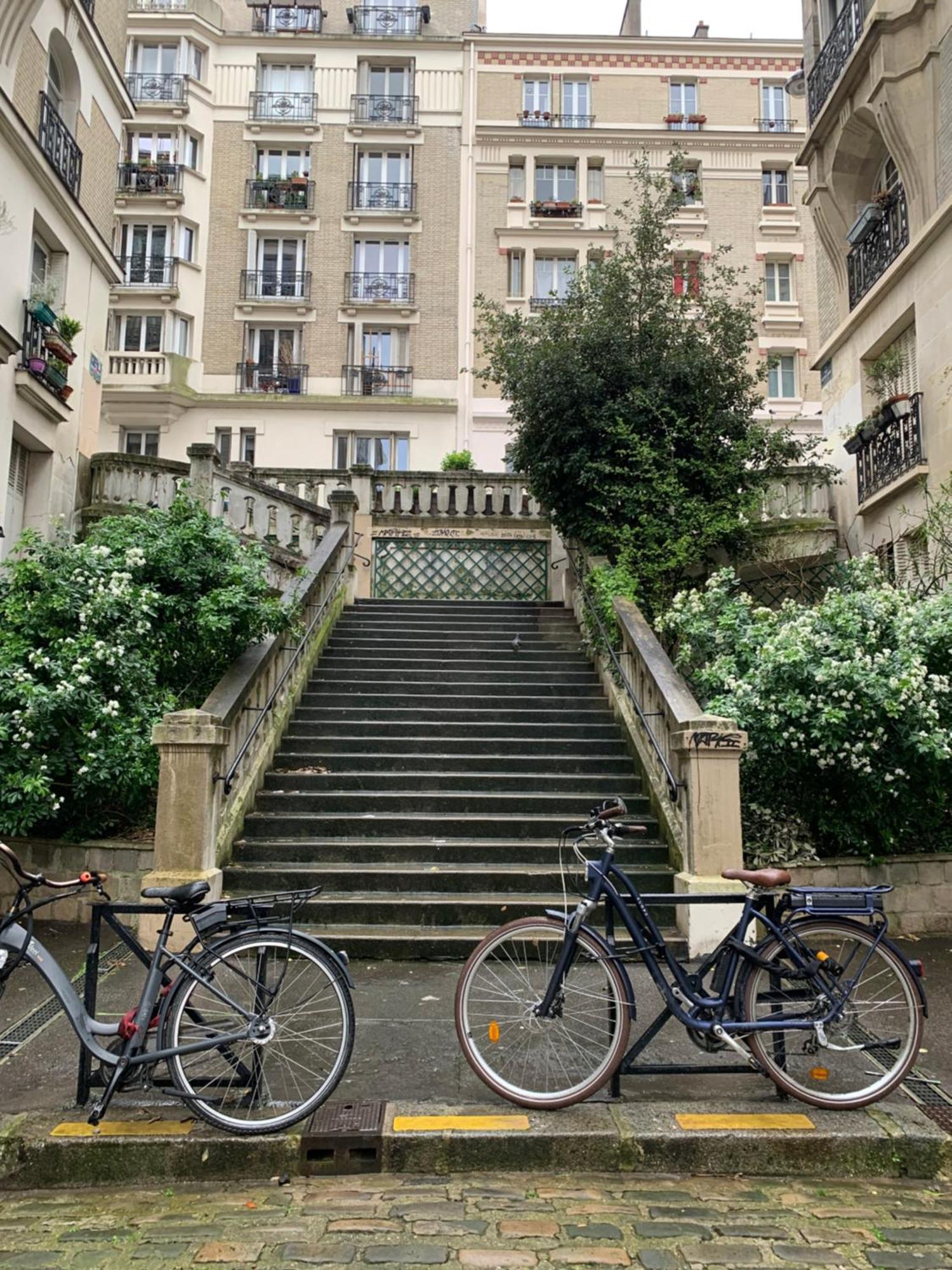 Loft Montmartre Au Pieds Des Vignes Apartment ปารีส ภายนอก รูปภาพ